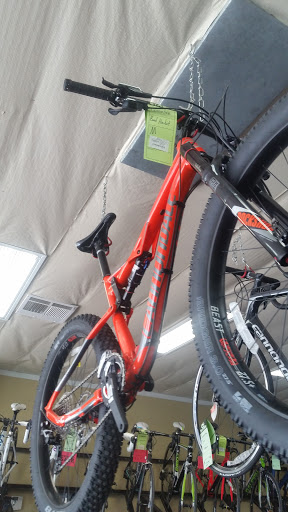 Bicycle Repair Shop «Tri-A-Bike Inc.», reviews and photos, 44841 San Pablo Ave, Palm Desert, CA 92260, USA