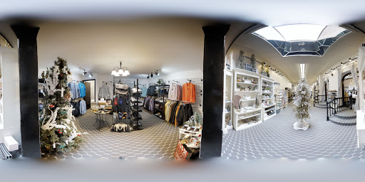 Clothing Store «PeachTree», reviews and photos, 129 W Columbus Ave, Bellefontaine, OH 43311, USA