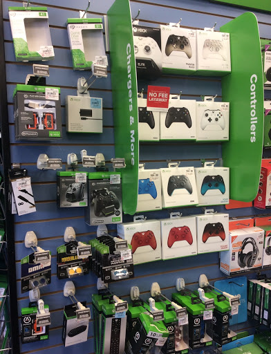 Video Game Store «GameStop», reviews and photos, 1800 4 Seasons Blvd, Hendersonville, NC 28792, USA