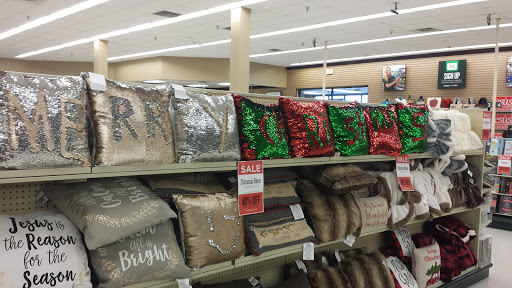 Christian Book Store «Mardel Christian & Education», reviews and photos, 1533 E Battlefield Rd, Springfield, MO 65804, USA