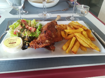 La petite table à Saint-Martial-de-Nabirat