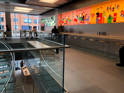 Computer Store «Apple Boylston Street», reviews and photos, 815 Boylston St, Boston, MA 02116, USA