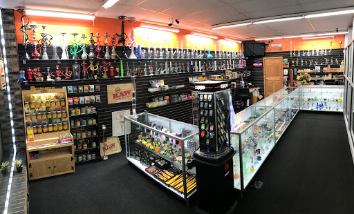 Convenience Store «24/7 Pantry Rolling Meadows Smoke Shop», reviews and photos, 4025 W Algonquin Rd, Rolling Meadows, IL 60008, USA