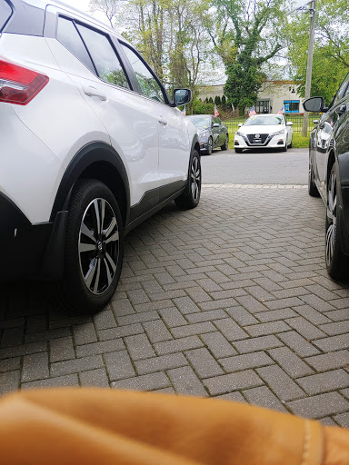 Car Dealer «Route 33 Nissan», reviews and photos, 951 NJ-33, Trenton, NJ 08690, USA