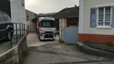 Etablissements Louis François à Jouy-sur-Morin