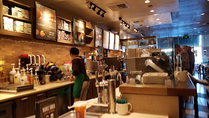 Starbucks - The Walden Center, 2922 N Main St, Walnut Creek, CA 94597