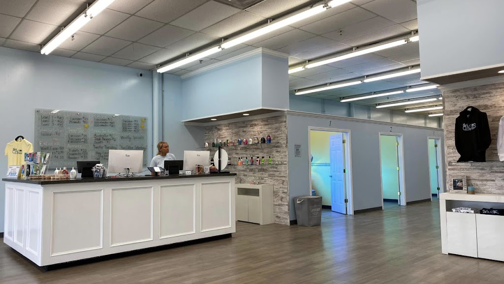 The New Oasis Tanning Salon 42301