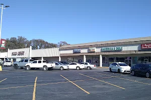 Riverdale Plaza Shopping Center image