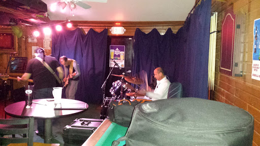 Bar & Grill «Parrots Bar & Grill», reviews and photos, 2951 N St Peters Pkwy, St Peters, MO 63376, USA