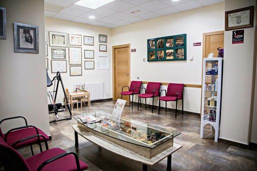 Clinica De Osteopatia Eloy Fernandez