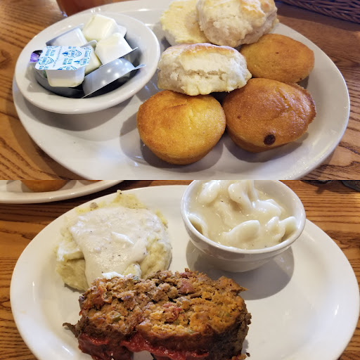 American Restaurant «Cracker Barrel Old Country Store», reviews and photos, 4321 S Interstate Hwy 35, San Marcos, TX 78666, USA