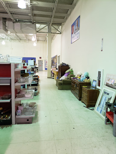Thrift Store «The Salvation Army Family Store & Donation Center», reviews and photos