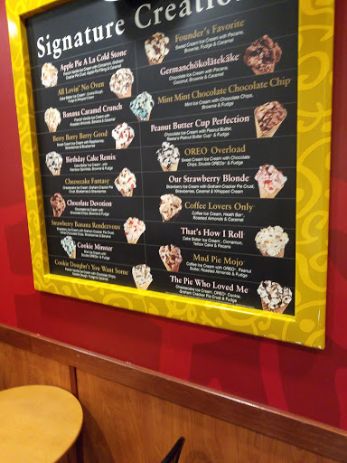 Ice Cream Shop «Cold Stone Creamery», reviews and photos, 124 Hanes Mall Cir #200, Winston-Salem, NC 27103, USA