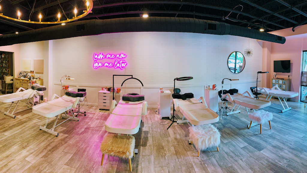The Lash Boutique 41017