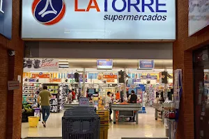 Supermercado La Torre image