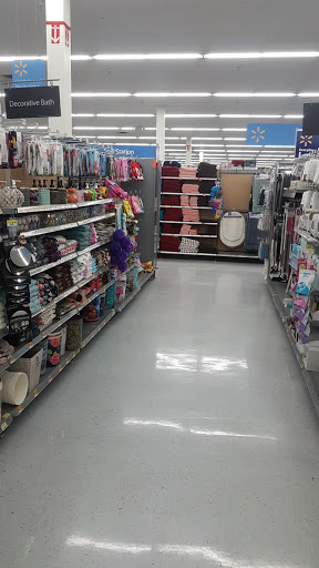 Department Store «Walmart Supercenter», reviews and photos, 2897 Veterans Memorial Pkwy, St Charles, MO 63303, USA
