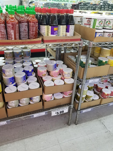 Asian Grocery Store «Dalat Supermarket», reviews and photos, 13075 Euclid St, Garden Grove, CA 92843, USA