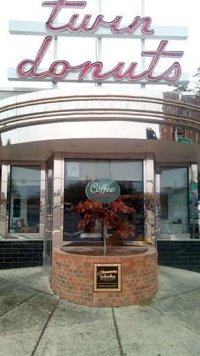 Donut Shop «Twin Donuts», reviews and photos, 501 Cambridge St, Boston, MA 02134, USA