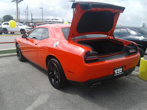 Car Dealer «San Marcos Chrysler Dodge Jeep Ram», reviews and photos, 2990 S Interstate Hwy 35, San Marcos, TX 78666, USA