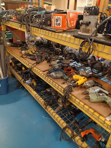 Social Services Organization «Southeast NH Habitat For Humanity ReStore», reviews and photos