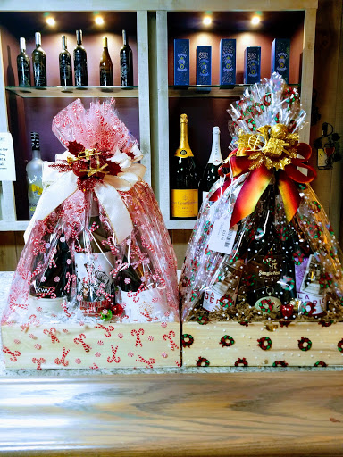 Wine Store «Long Island Wine & Spirit Merchants», reviews and photos, 1171 Jericho Turnpike, Commack, NY 11725, USA