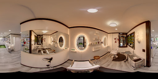 Beauty Supply Store «ROOTS the Beauty Underground», reviews and photos, 384 Forest Ave #9, Laguna Beach, CA 92651, USA