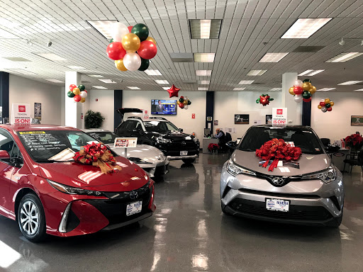 Toyota Dealer «Rivera Toyota of Mt. Kisco», reviews and photos, 325 N Bedford Rd, Mt Kisco, NY 10549, USA