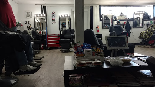 Hair Salon «Tease Barber & Beauty Shop», reviews and photos, 25565 Van Born Rd, Taylor, MI 48180, USA