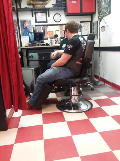 Explore pearl jam tattoo ideas, creative tattoo ideas in Peoria, available at Mad Tattoo and Piercing