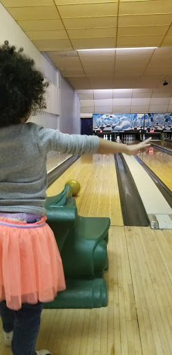 Bowling Alley «Cardinal Lanes», reviews and photos, 1300 South 5th Ave E, Newton, IA 50208, USA