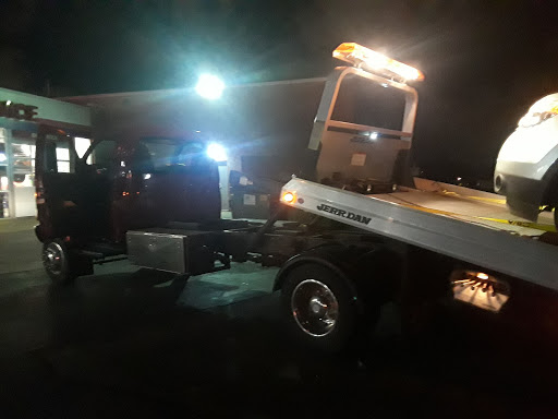 Tire Shop «Firestone Complete Auto Care», reviews and photos, 1170 S Robert St, West St Paul, MN 55118, USA