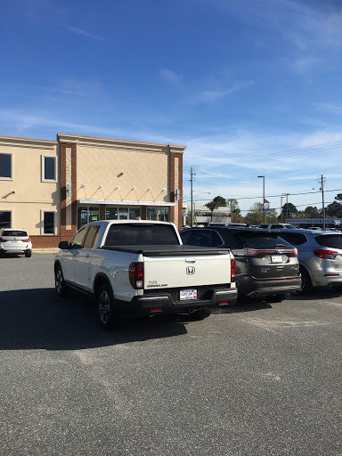 Car Dealer «Gary Smith Ford», reviews and photos, 1 Beal Pkwy NW, Fort Walton Beach, FL 32548, USA