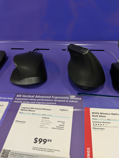 Electronics Store «Best Buy», reviews and photos, 6825 Mills Civic Pkwy, West Des Moines, IA 50266, USA