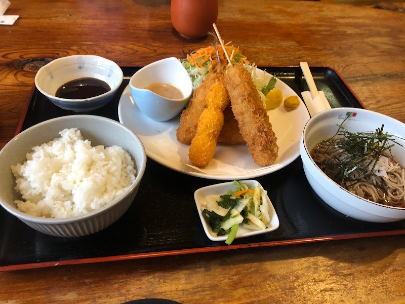 やすらぎ 居食亭 遊膳や(いしょくていゆうぜんや)