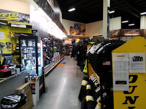 BMW Motorcycle Dealer «BMW Motorcycles of Lynnwood», reviews and photos, 17900 WA-99 #102, Lynnwood, WA 98037, USA