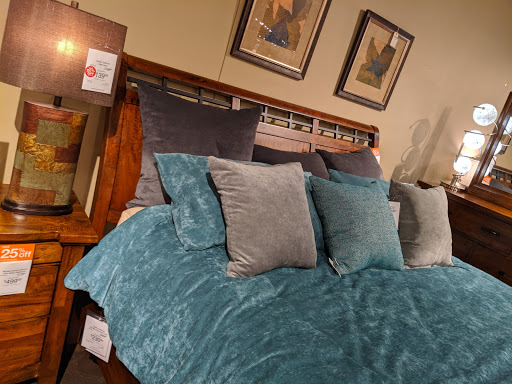 Furniture Store «Slumberland Furniture», reviews and photos, 1257 Northwood Pkwy, Eagan, MN 55121, USA