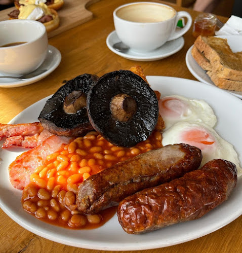Reviews of Three Trees Farm Shop & Cafe in Swindon - Coffee shop