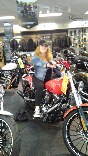 Motorcycle Dealer «American Harley Davidson», reviews and photos, 1437 Central St, Leominster, MA 01453, USA