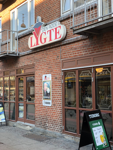 Red Lamp V / jacek Nowakowski in Aalborg, Thisted