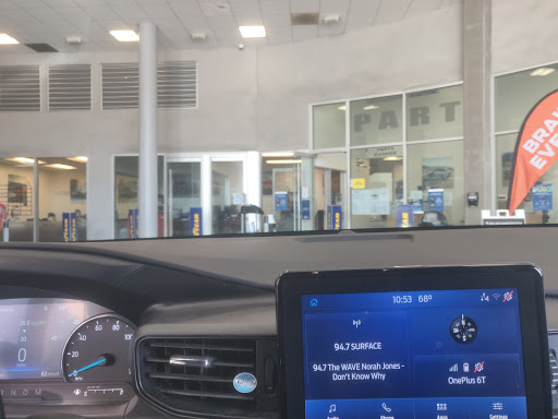 Car Dealer «Star Ford Lincoln», reviews and photos, 1101 S Brand Blvd, Glendale, CA 91204, USA