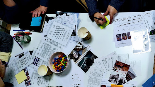 UX Cube 