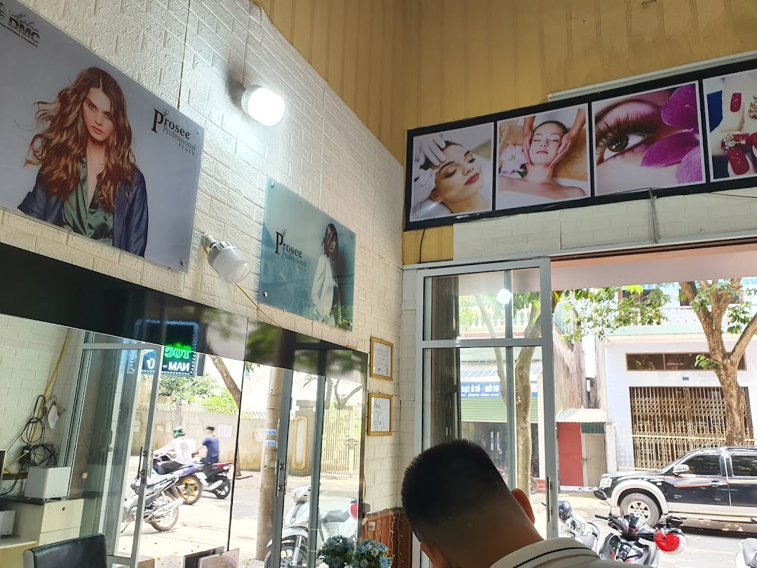 Hair salon Định Nguyễn