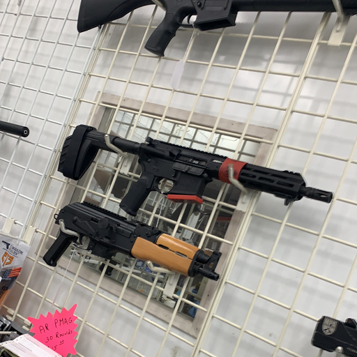 Gun Shop «South Dade Jewelry & Gun Exchange», reviews and photos, 20848 S Dixie Hwy, Miami, FL 33189, USA