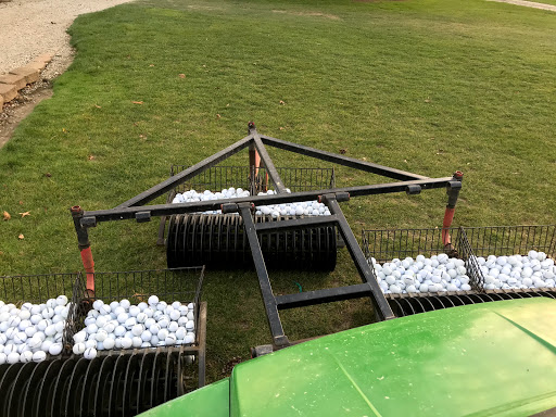 Golf Driving Range «Albany Golf Club», reviews and photos, 1100 Golf Course Dr, Albany, IN 47320, USA