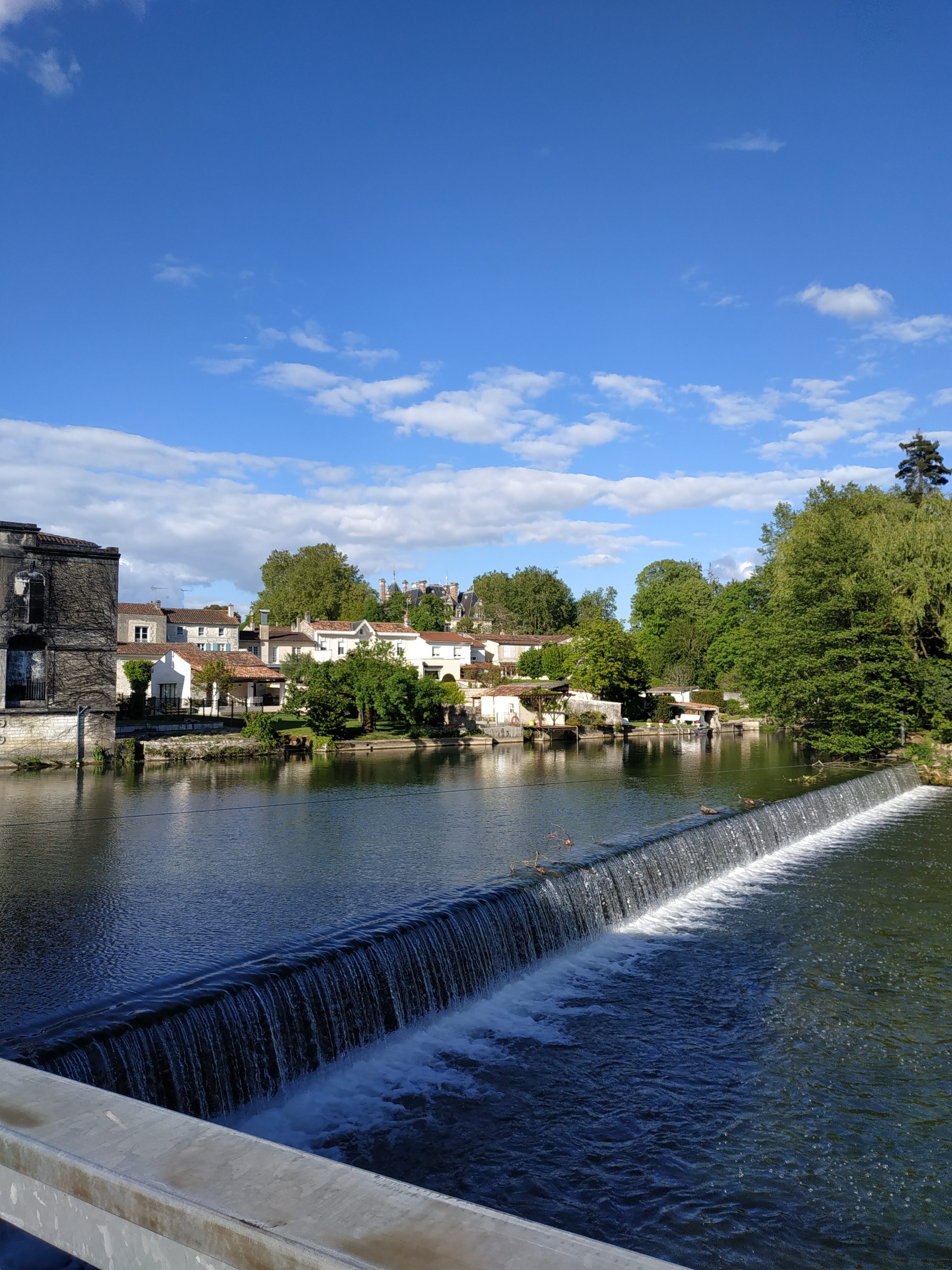 Photo n° 4 de l'avis de AdeL-Ine. fait le 15/05/2019 à 10:18