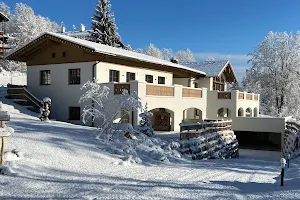 Alpenvilla Berchtesgaden Appartements image