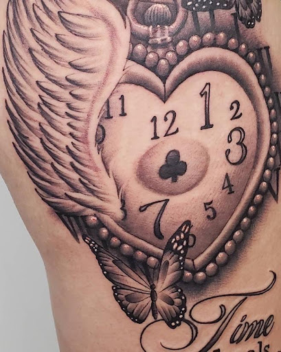 Explore daddy daughter tattoos ideas, creative tattoo ideas in Houston, available at RS3 Studios