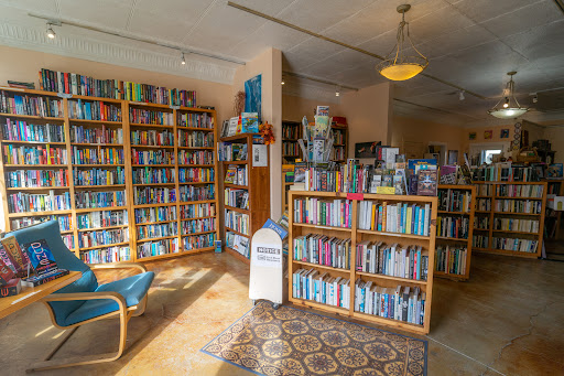 Used Book Store «The Book Store & Vinyl Cafe», reviews and photos, 137 E Laurel St, Fort Bragg, CA 95437, USA