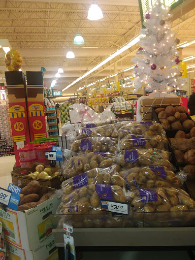 Grocery Store «Giant Food Stores», reviews and photos, 360 S 2nd St, Mcconnellsburg, PA 17233, USA