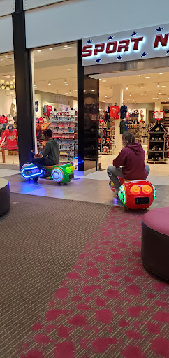 Shopping Mall «Dulles Town Center», reviews and photos, 21100 Dulles Town Cir, Sterling, VA 20166, USA